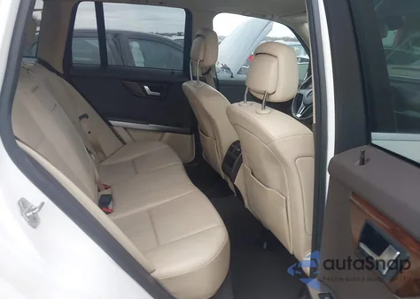 2014 Mercedes-Benz Glk 350 z USA, uszkodzony, nr VIN WDCGG5HB2EG299917